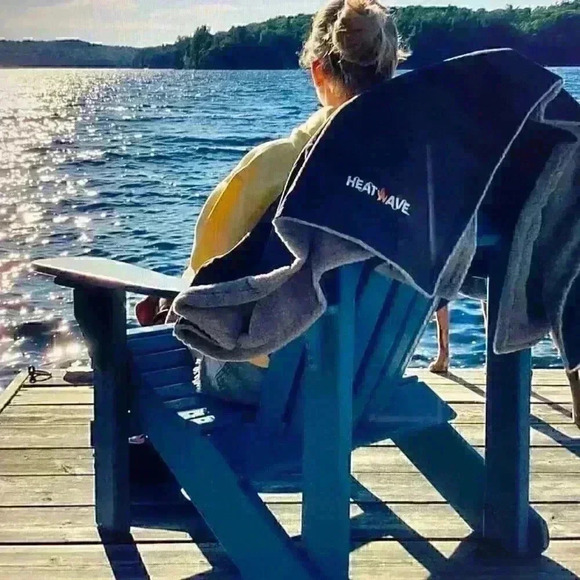 HEATWAVE Gray Portable Heated Throw Blanket with USB Charging   (Save $135.00) - Picture 7 of 11